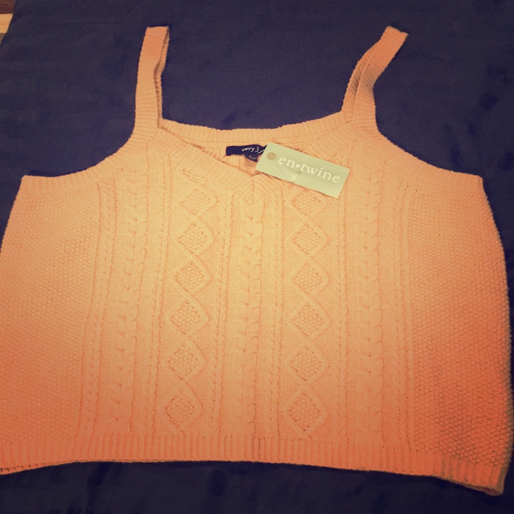 Crop top sweater